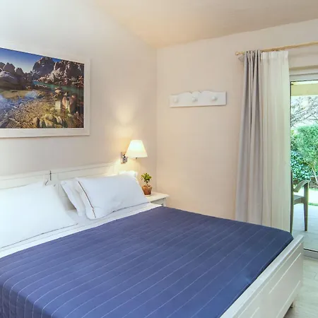 Nibaru Hotel Capriccioli (Sardinia)