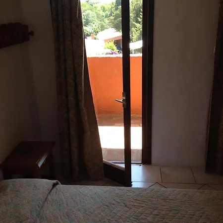 Nibaru 4* Capriccioli (Sardinia)