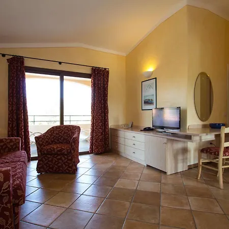 Nibaru Hotel 4*