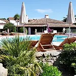 Hotel Nibaru 4*