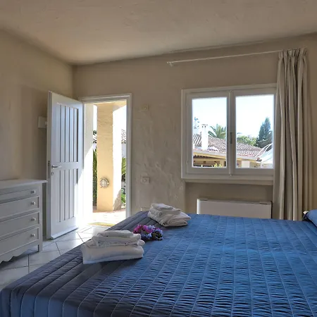 Nibaru 4* Capriccioli (Sardinia)