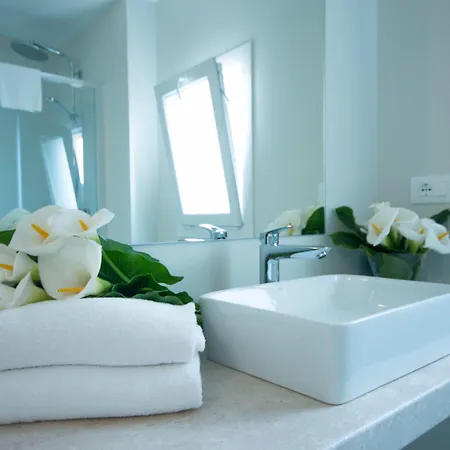 Nibaru Hotel