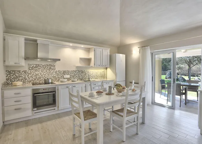 Nibaru 4* Capriccioli (Sardinia)